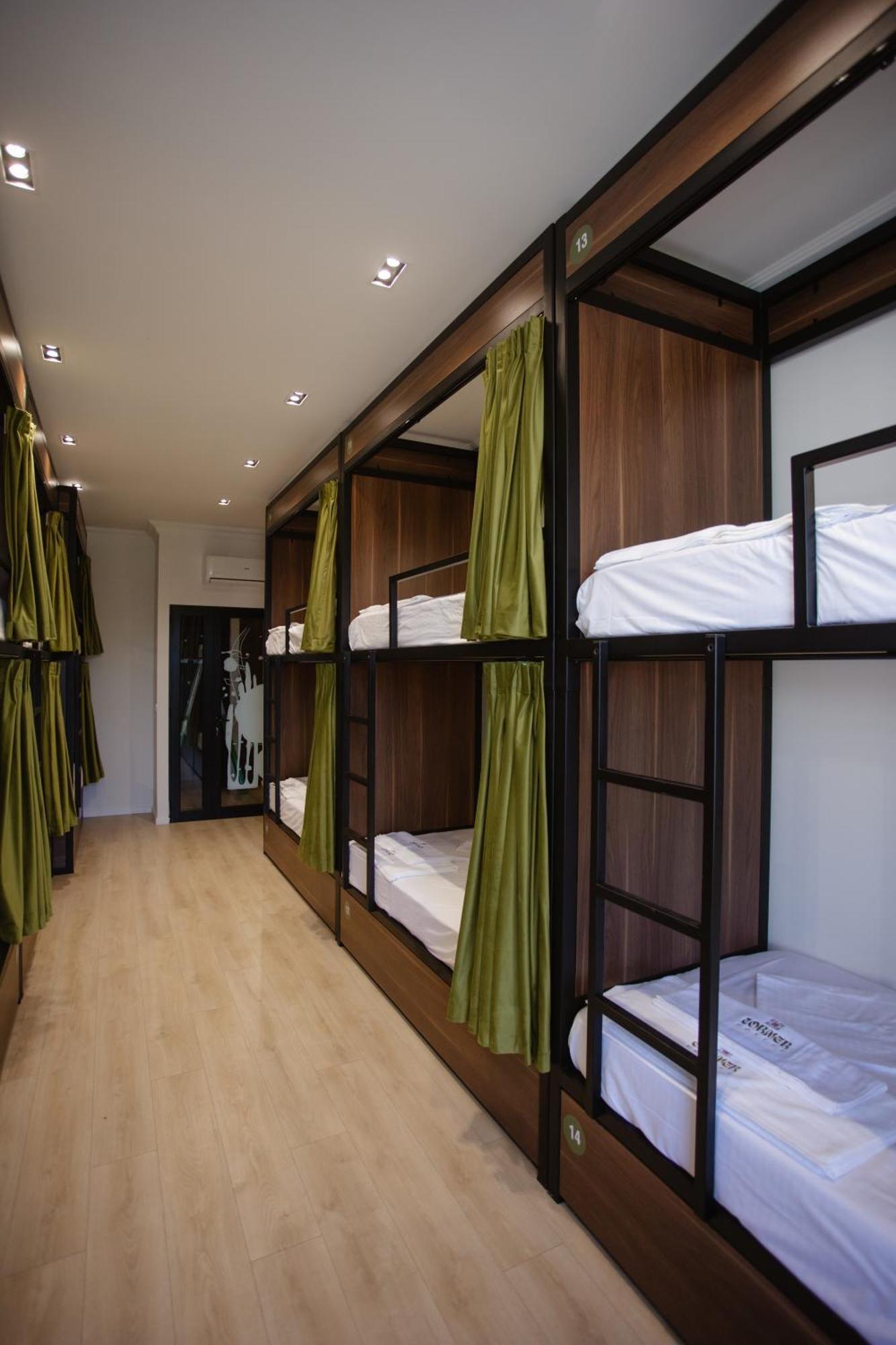 Corner Hostel ชโคเดอร์ ภายนอก รูปภาพ