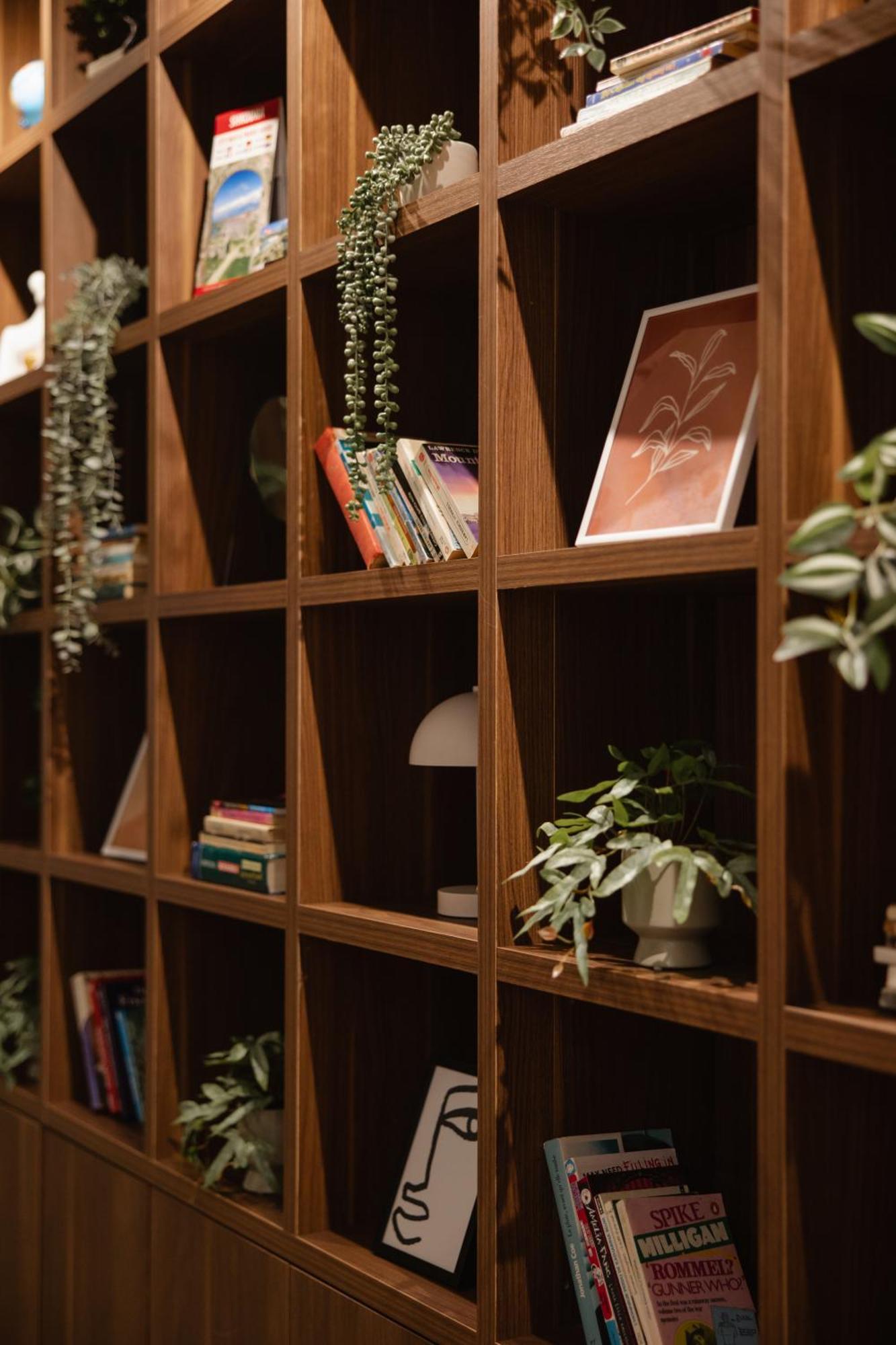 Corner Hostel ชโคเดอร์ ภายนอก รูปภาพ